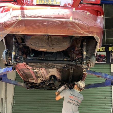 PHỦ GẦM FORCH Ô TÔ