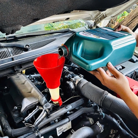 THAY NHỚT BẢO DƯỠNG Ô TÔ BIÊN HÒA ĐỒNG NAI
